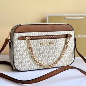 Michael Kors ZIP Chain Crossbody Vanilla
